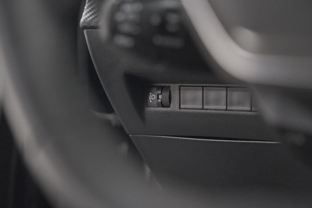 Peugeot 208 – foto 44