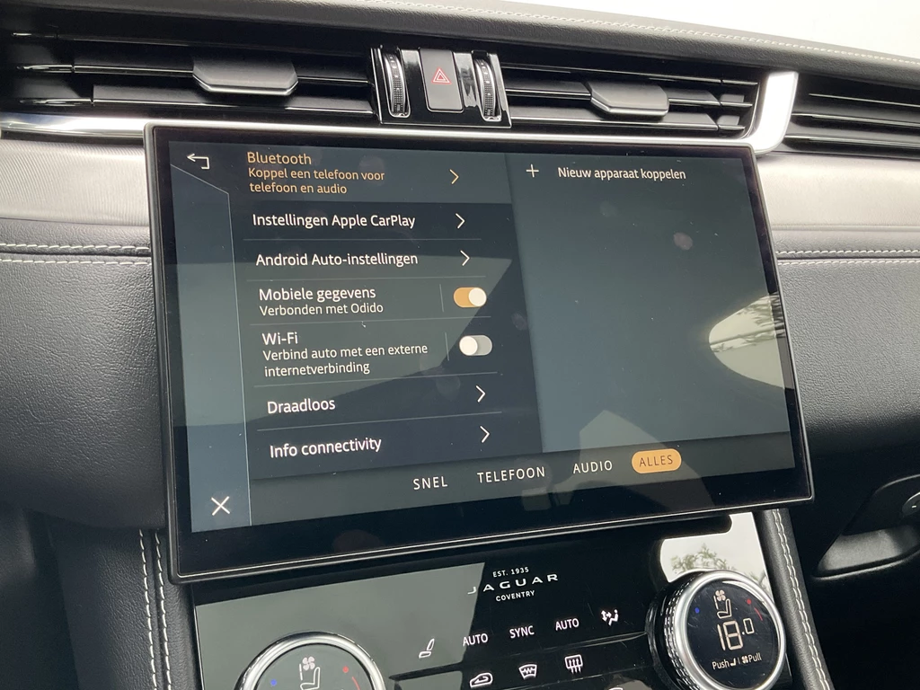 Jaguar F-PACE – foto 35