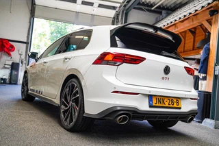 Volkswagen Golf – thumbnail 2