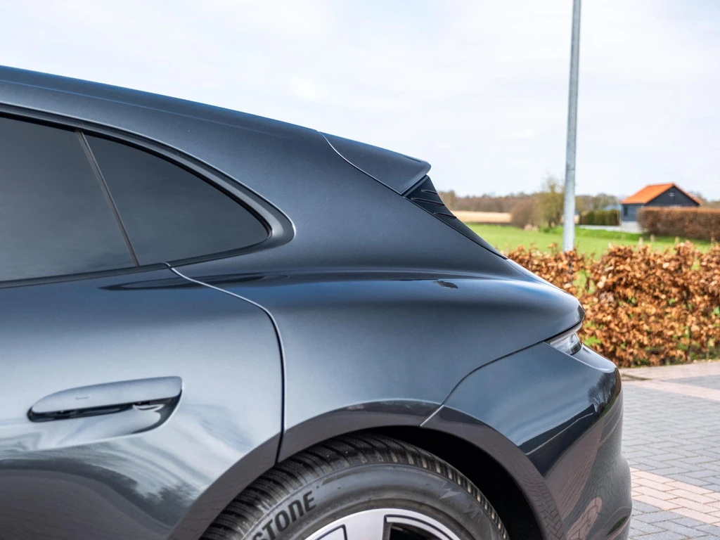 Porsche Taycan – foto 40