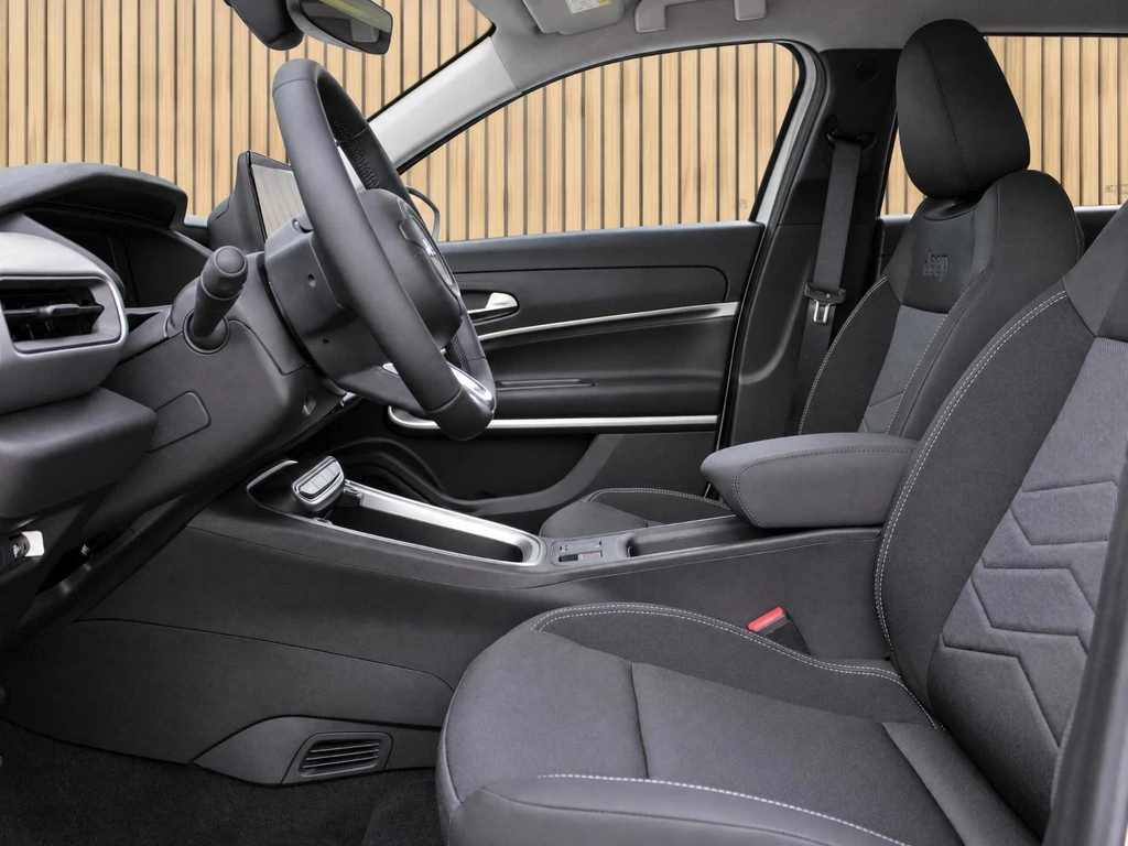Jeep Avenger – foto 12