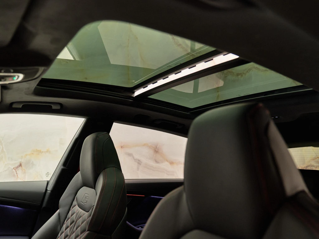 Audi Q8 – foto 14