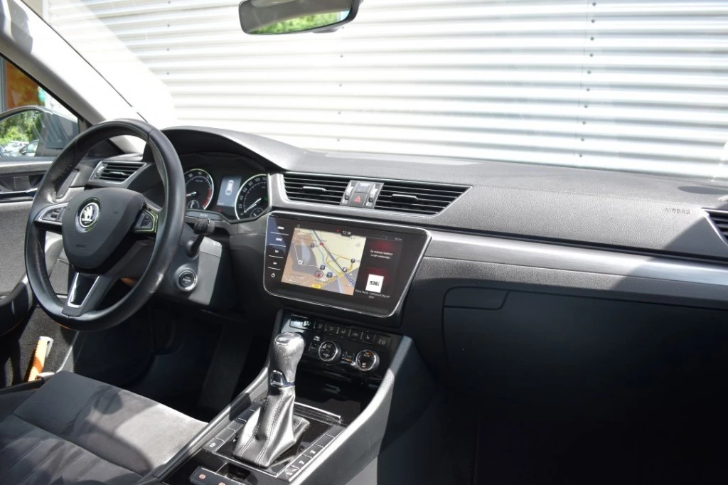 Škoda Superb – foto 54