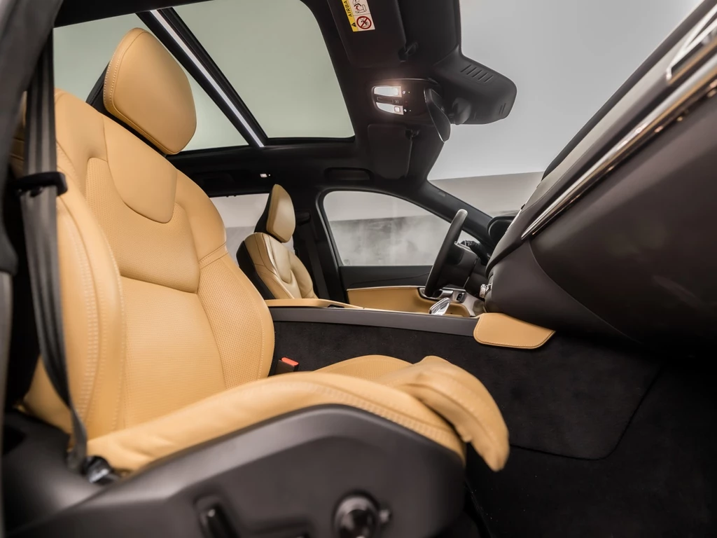 Volvo XC90 – foto 10