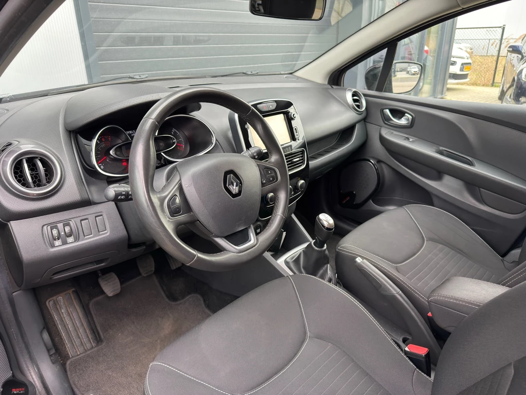 Renault Clio – foto 14