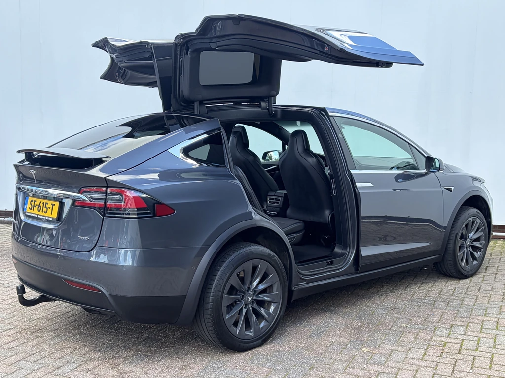 Tesla Model X – foto 7