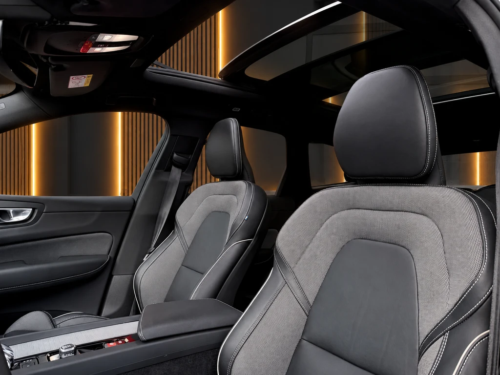 Volvo XC60 – foto 12