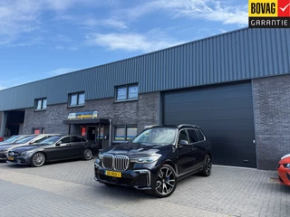 BMW X7 – thumbnail 1