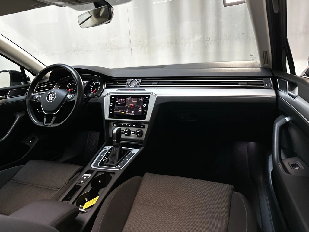 Volkswagen Passat – foto 9