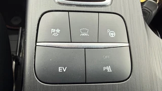 Ford Kuga – thumbnail 11