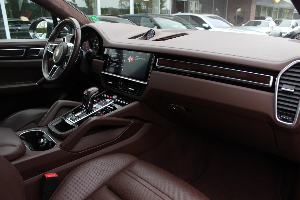 Porsche Cayenne – foto 16