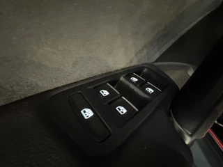 Volkswagen Golf – thumbnail 25