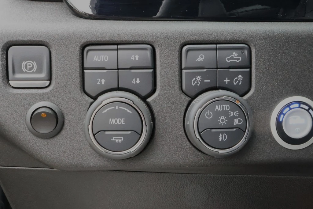 Chevrolet Silverado – foto 13