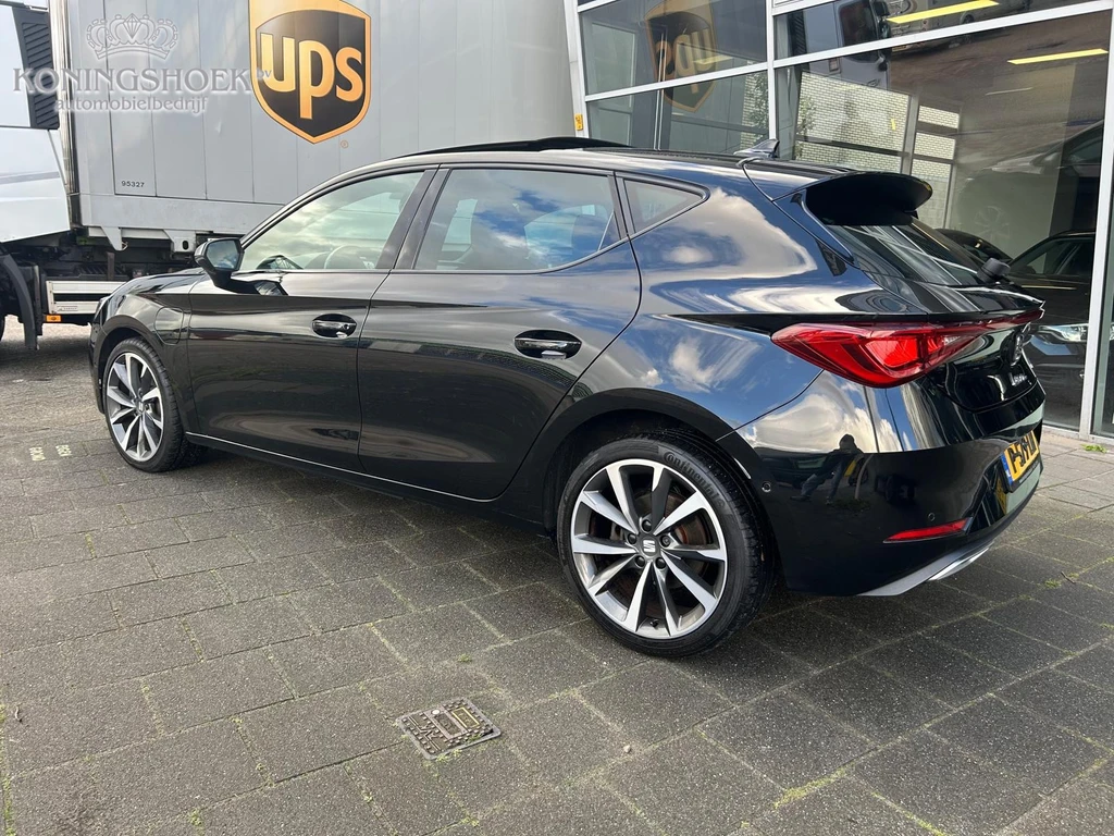SEAT Leon – foto 3