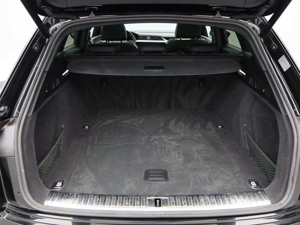 Audi e-tron – foto 17
