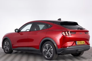 Ford Mustang Mach-E – thumbnail 2