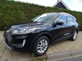 Ford Kuga – thumbnail 1
