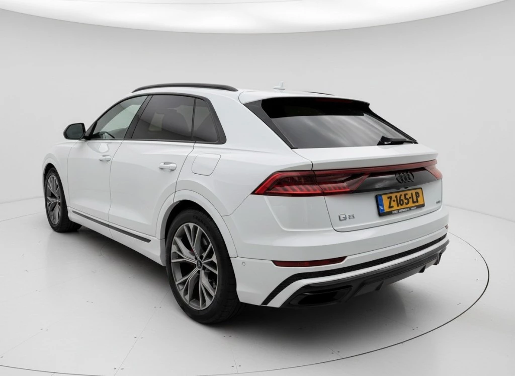 Audi Q8 – foto 3