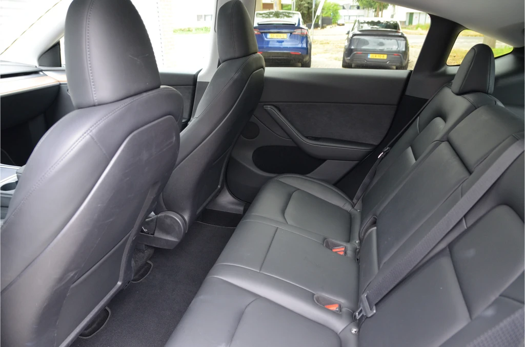 Tesla Model Y – foto 13