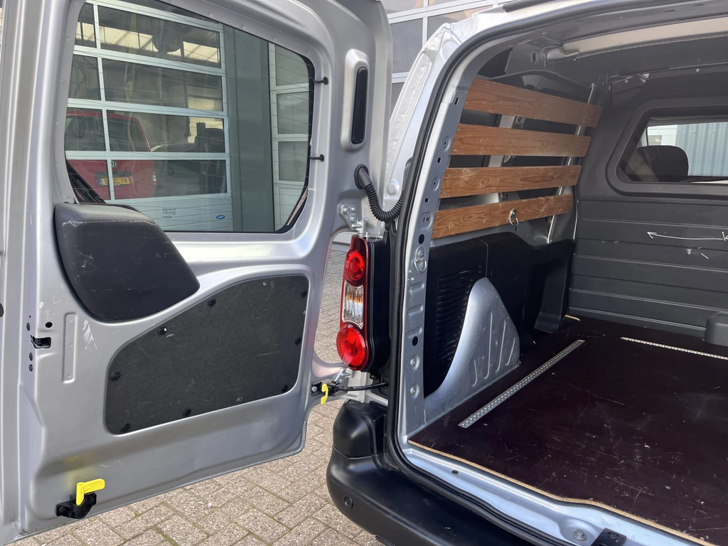 Peugeot Partner – foto 21