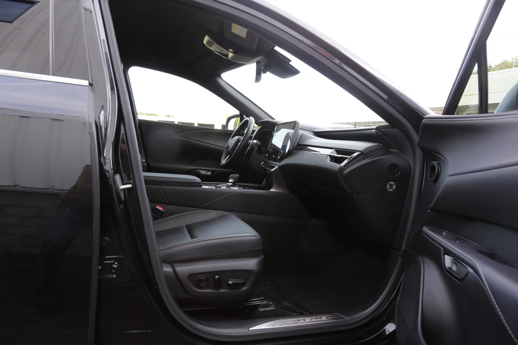 Lexus RX – foto 43