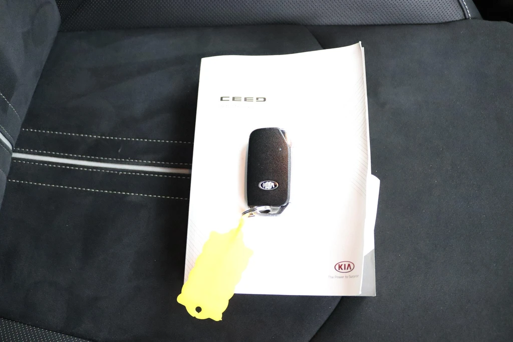Kia ProCeed – foto 40