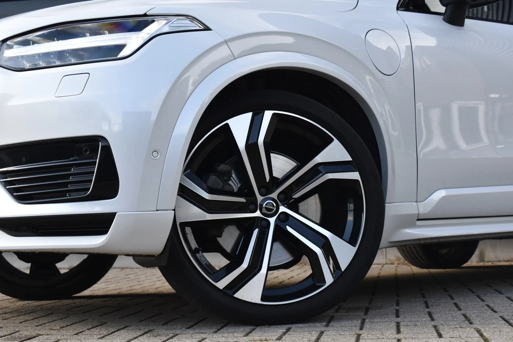 Volvo XC90 – foto 11