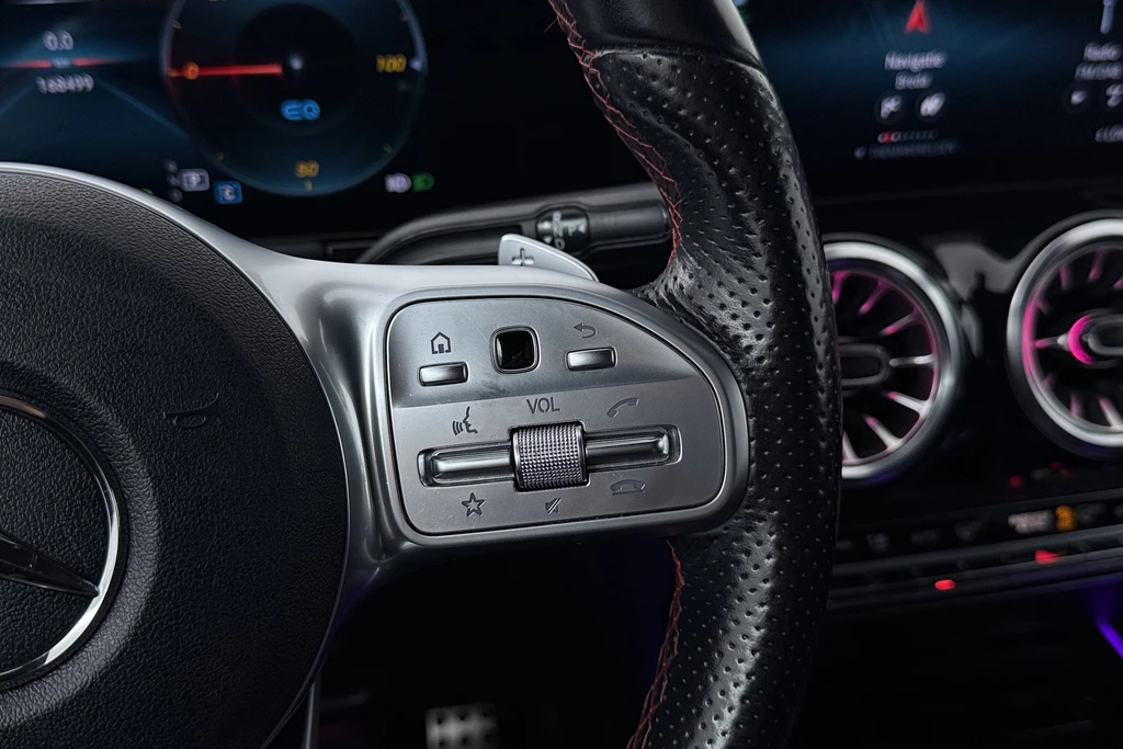 Mercedes-Benz EQA – foto 16