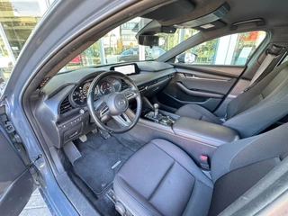 Mazda 3 – thumbnail 4