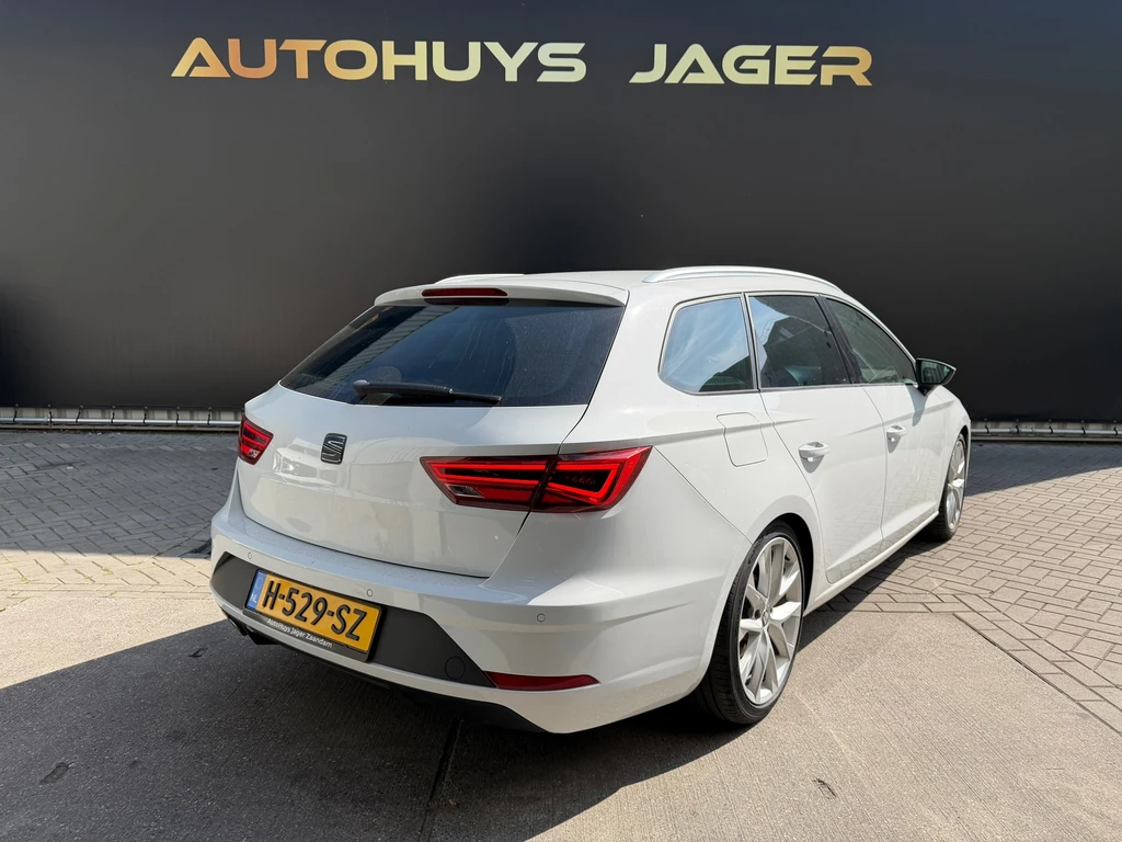 SEAT Leon – foto 6