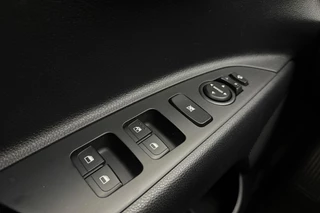Kia Stonic – thumbnail 17