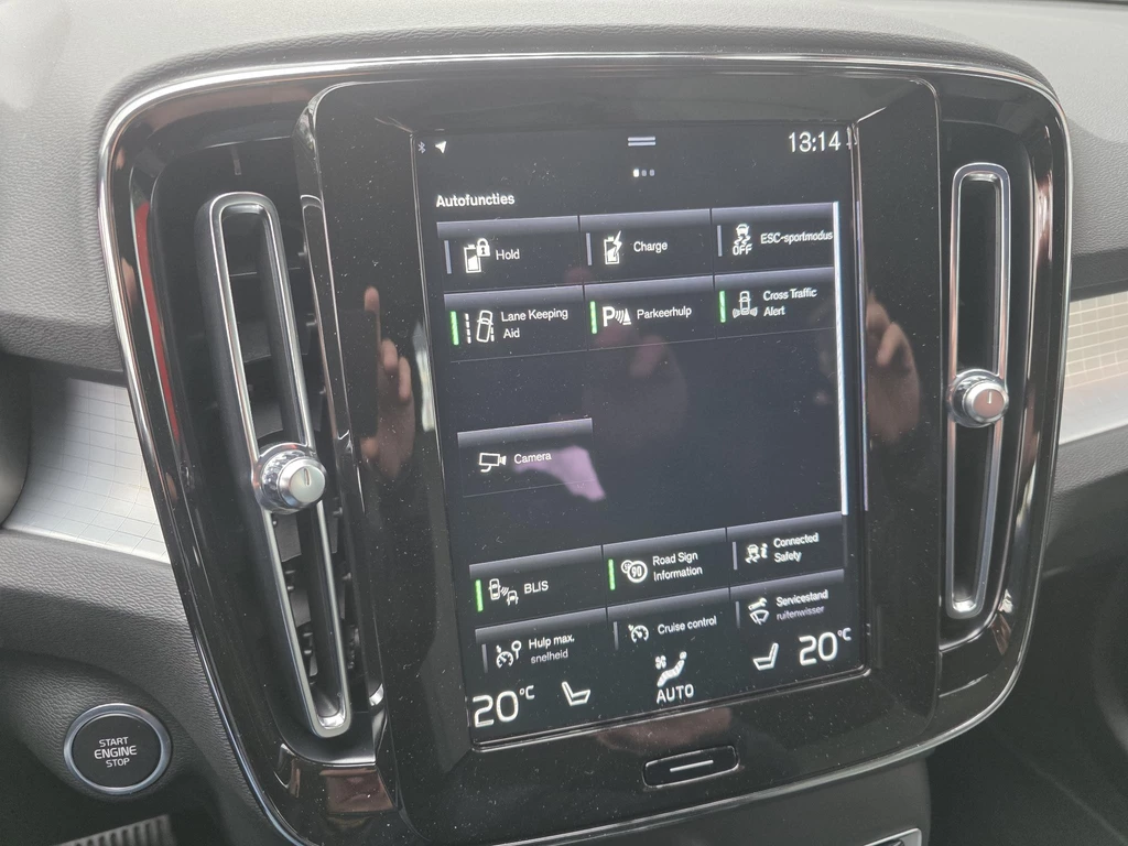 Volvo XC40 – foto 23