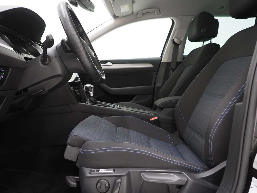 Volkswagen Passat – foto 15