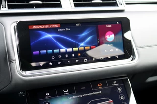 Land Rover Range Rover Velar – thumbnail 32