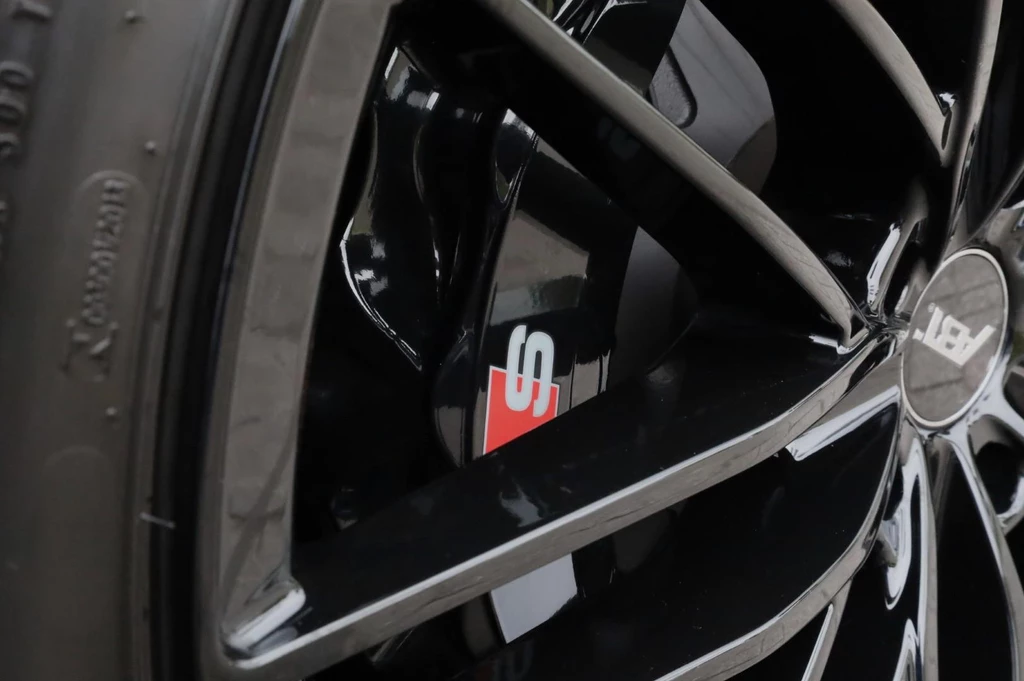 Audi S8 – foto 45