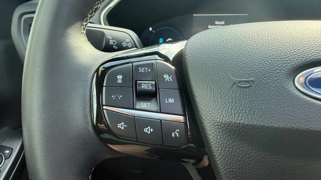 Ford Kuga – foto 24