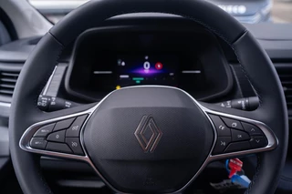 Renault Trafic – thumbnail 22