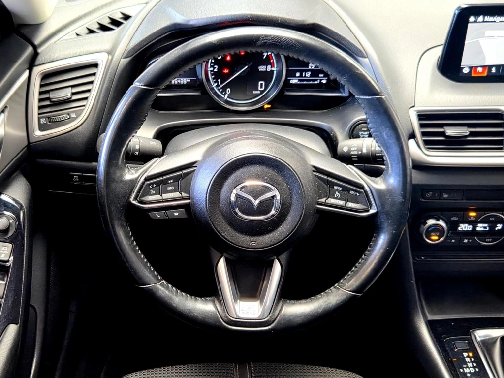 Mazda 3 – foto 32