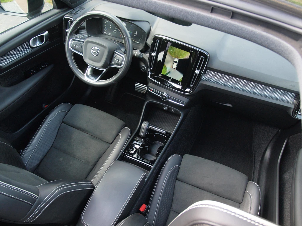 Volvo XC40 – foto 11