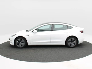 Tesla Model 3 – thumbnail 2