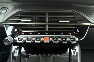 Peugeot 208 – thumbnail 26