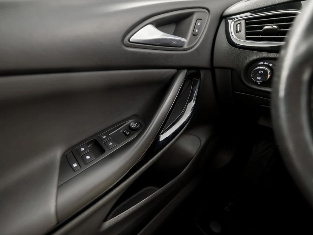 Opel Astra – foto 26