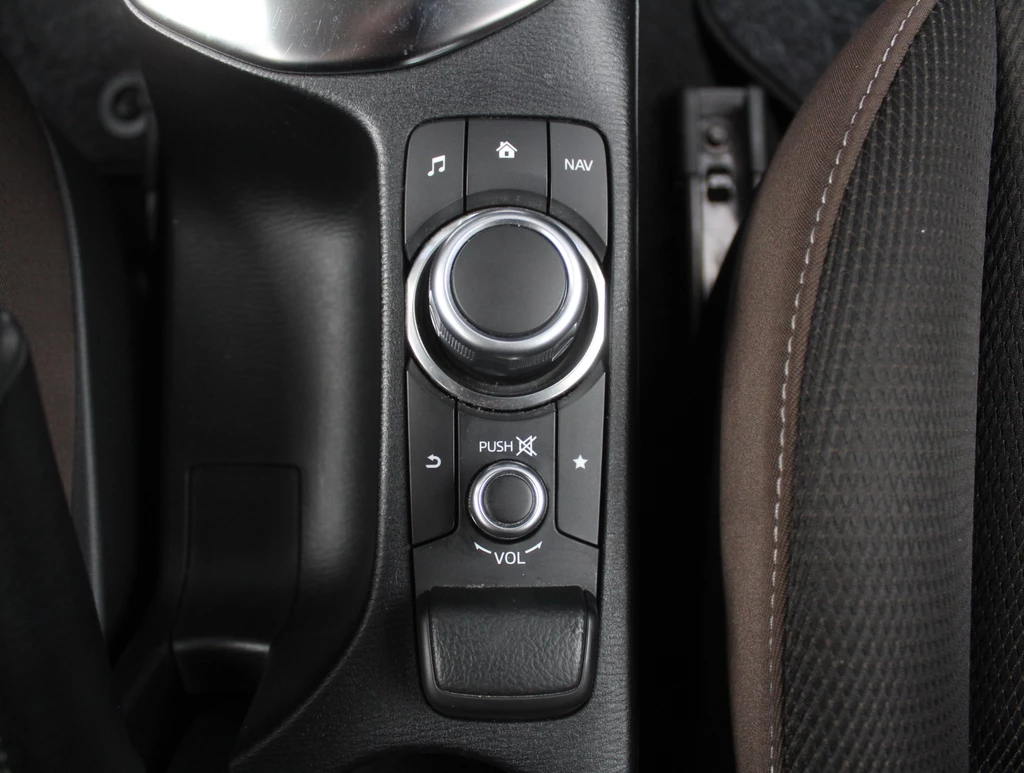 Mazda 2 – foto 31