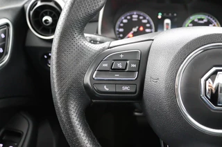 MG ZS EV – thumbnail 23