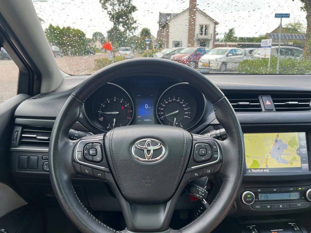 Toyota Avensis – foto 9