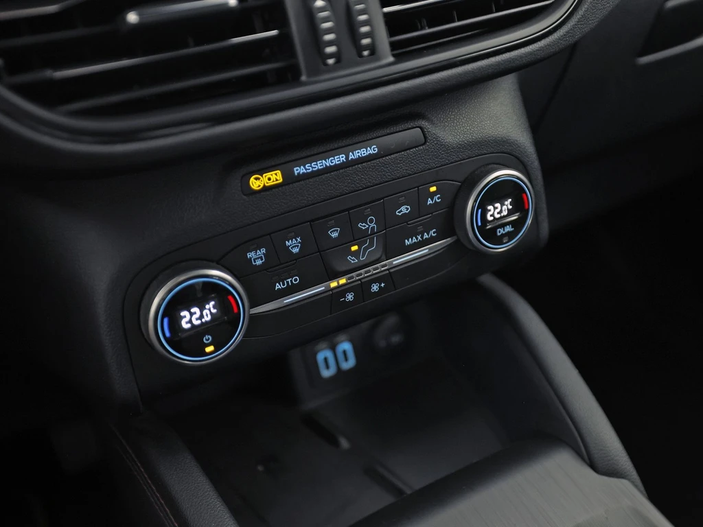 Ford Kuga – foto 12