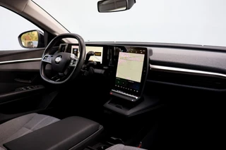 Renault Megane E-Tech – thumbnail 11