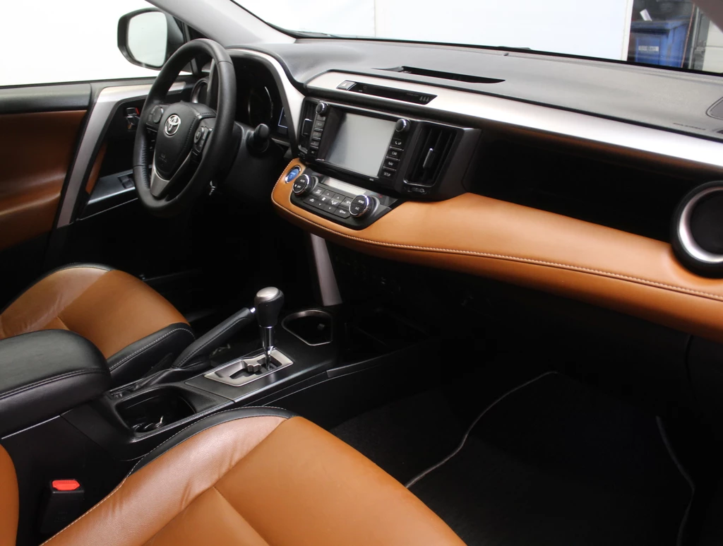 Toyota RAV4 – foto 14