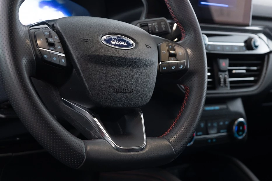 Ford Kuga – foto 13