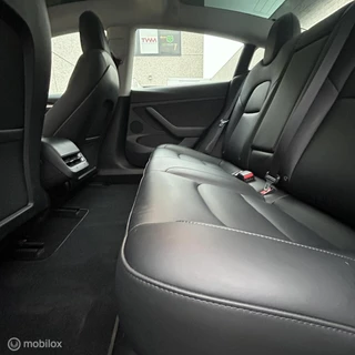 Tesla Model 3 – thumbnail 11
